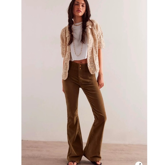 Free people we the free Jayde Cord Flare Jeans-Fir Green size 27 - Picture 1 of 6